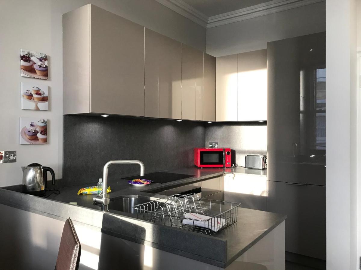 25 Ongar Road By Viridian Apartments Лондон Екстер'єр фото
